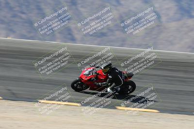 media/Apr-18-2025-CVMA Friday Practice (Fri) [[88baa45499]]/Racer 3/Session 2 (Bowl Pans)/